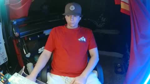 Bowerboi1217 online show from December 2025 11:00:02 PM