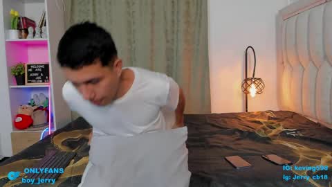 boy_jerry online show from May 2026 07:03:01 AM