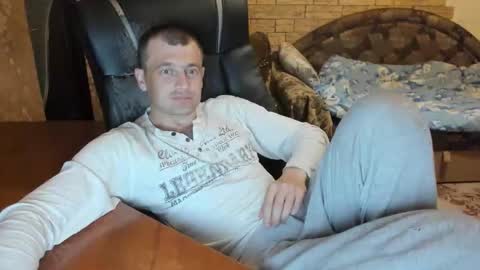 Snapshot of boyapollon chatting on April 2026 05:01:02 PM BoyApollon online show from April 2026 05:01:02 PM
