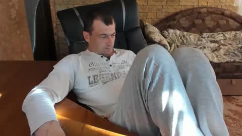 Snapshot of boyapollon chatting on May 2026 04:30:01 AM BoyApollon online show from May 2026 04:30:01 AM
