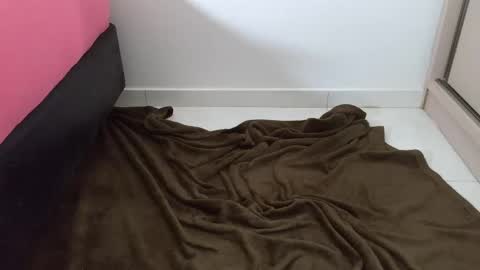 boys_dont_cryy online show from December 2025 07:53:02 PM