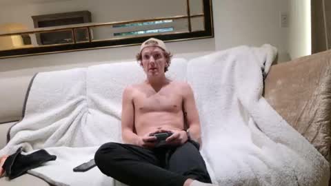 Snapshot of boyyhb chatting on November 2025 08:08:02 PM Boyyhb online show from November 2025 08:08:02 PM