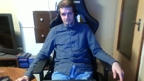 Snapshot of bponie1 chatting on December 2024 12:32:02 AM bponie1 online show from December 2024 12:32:02 AM