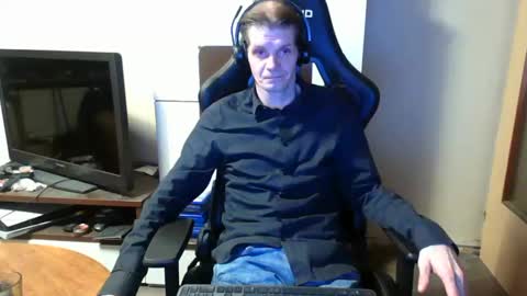 Snapshot of bponie1 chatting on February 2025 02:28:01 AM bponie1 online show from February 2025 02:28:01 AM