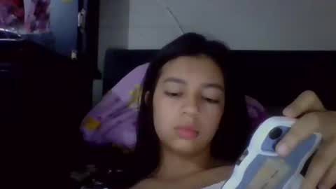 brad_and_emma293215 online show from September 2025 11:54:01 PM