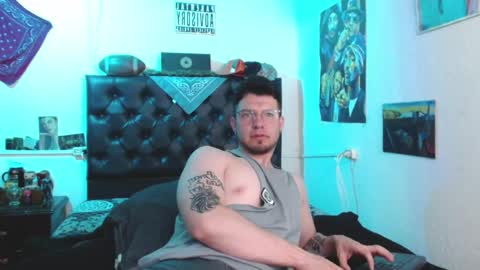 brad hot boy online show from January 2025 04:20:01 PM