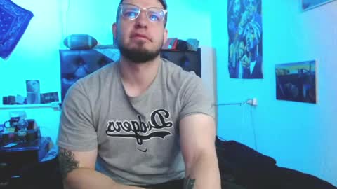 Snapshot of brad_hot_boy chatting on May 2026 03:41:02 PM brad hot boy online show from May 2026 03:41:02 PM