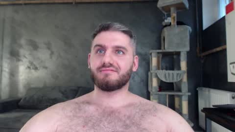 Snapshot of brad_pittfall chatting on December 2024 01:07:02 PM ask me online show from December 2024 01:07:02 PM