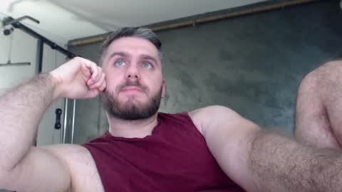 Snapshot of brad_pittfall chatting on January 2025 04:27:01 PM ask me online show from January 2025 04:27:01 PM