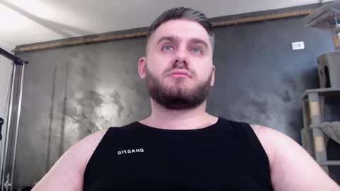 Snapshot of brad_pittfall chatting on February 2025 12:00:02 PM ask me online show from February 2025 12:00:02 PM