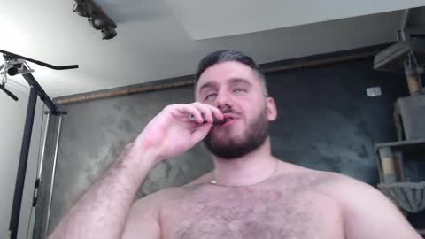 Snapshot of brad_pittfall chatting on March 2025 11:38:01 PM ask me online show from March 2025 11:38:01 PM