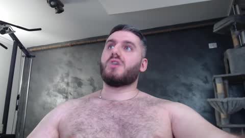 Snapshot of brad_pittfall chatting on March 2025 10:36:02 PM ask me online show from March 2025 10:36:02 PM