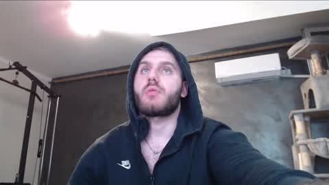 Snapshot of brad_pittfall chatting on September 2025 08:12:02 PM ask me online show from September 2025 08:12:02 PM