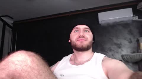 Snapshot of brad_pittfall chatting on October 2025 07:33:02 PM ask me online show from October 2025 07:33:02 PM