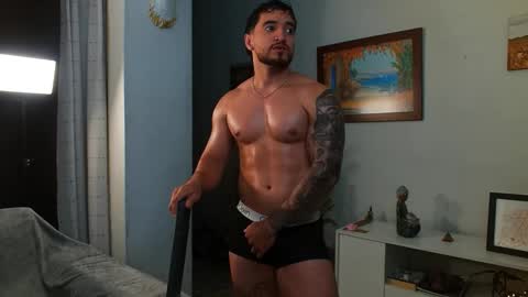 Snapshot of bradley_martinez chatting on October 2025 12:44:02 AM Bradley Martinez online show from October 2025 12:44:02 AM