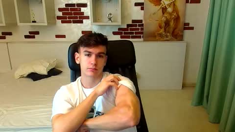 BradyFlint online show from November 2025 05:28:02 AM