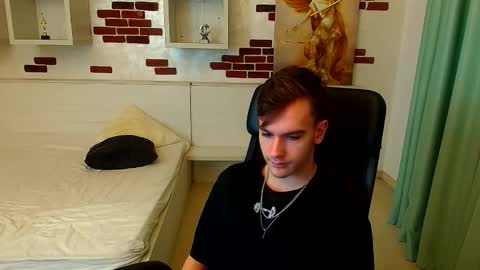 BradyFlint online show from December 2025 05:17:02 AM