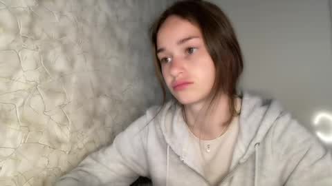 Snapshot of bralkissy chatting on May 2026 04:56:01 PM Kate online show from May 2026 04:56:01 PM