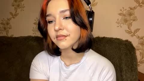 Emily online show from February 2026 08:35:01 PM