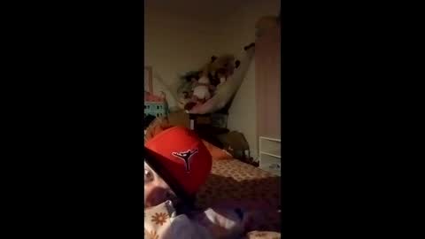 Snapshot of brandon281997 chatting on February 2026 04:57:02 AM brandon281997 online show from February 2026 04:57:02 AM