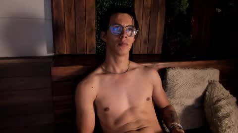 brandon_starkk online show from November 2025 12:16:01 PM