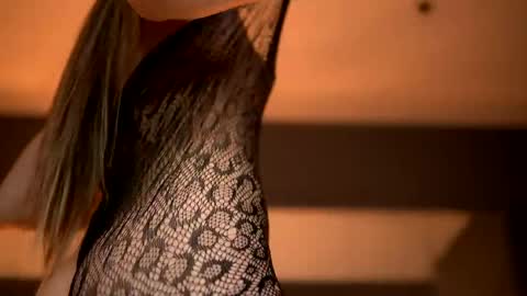 Snapshot of brattyscarlet chatting on May 2026 05:48:02 AM Scarlet online show from May 2026 05:48:02 AM