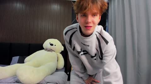 Snapshot of braxiboy chatting on January 2025 09:47:01 AM Brax online show from January 2025 09:47:01 AM