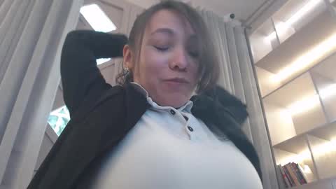 breakfastwithtiffanys online show from November 2025 03:23:01 PM