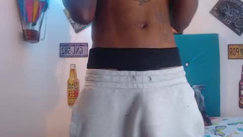 Snapshot of breazer__ chatting on March 2025 09:12:02 AM breazer__ online show from March 2025 09:12:02 AM