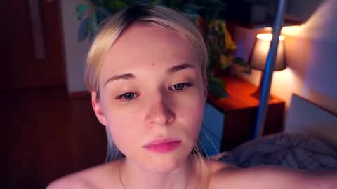 Snapshot of breckbunyard chatting on March 2025 11:22:02 PM Mia Bunyard online show from March 2025 11:22:02 PM