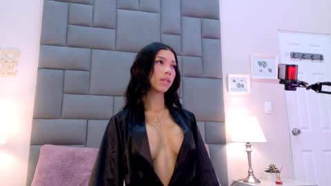 Snapshot of bree_watson chatting on February 2025 02:44:01 PM Bree online show from February 2025 02:44:01 PM