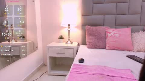 Snapshot of bree_watson chatting on March 2025 09:45:02 PM Bree online show from March 2025 09:45:02 PM