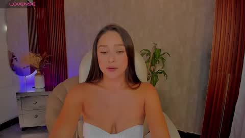 Snapshot of breex_ chatting on November 2025 07:59:02 PM Breex online show from November 2025 07:59:02 PM