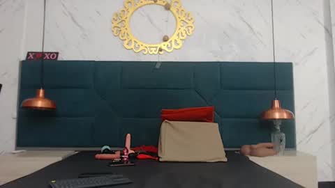 BRENDA VELASQUEZ online show from November 2025 09:03:01 PM