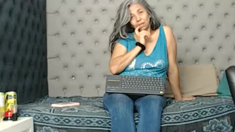 Snapshot of brenda_velasquez chatting on May 2026 10:48:01 PM BRENDA VELASQUEZ online show from May 2026 10:48:01 PM