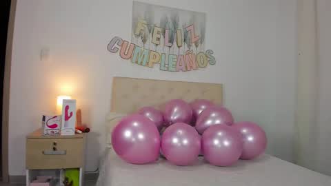 Snapshot of brenda_x_x chatting on December 2024 03:18:02 AM Brenda online show from December 2024 03:18:02 AM