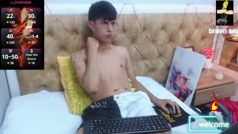 Esteban online show from March 2025 03:45:01 AM