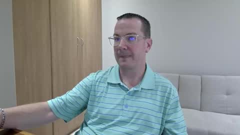 Snapshot of brettdj chatting on September 2025 01:54:02 PM Brett online show from September 2025 01:54:02 PM