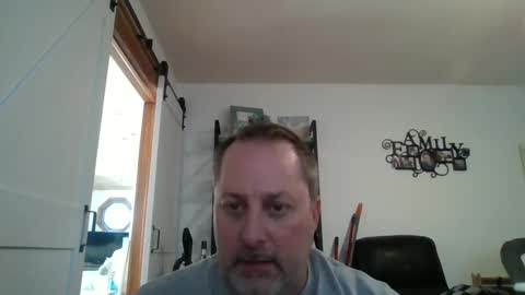 Snapshot of brettsky chatting on March 2025 09:38:01 PM hey online show from March 2025 09:38:01 PM