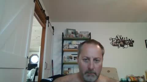 Snapshot of brettsky chatting on October 2025 07:11:01 PM hey online show from October 2025 07:11:01 PM