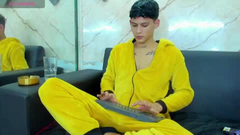 Snapshot of brian_hotof1 chatting on May 2026 12:25:02 PM brian_hotof1 online show from May 2026 12:25:02 PM