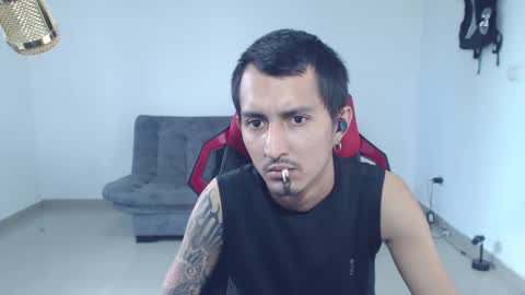 Snapshot of brian_sweetx chatting on March 2025 06:30:01 PM Brian sweetx Independent online show from March 2025 06:30:01 PM