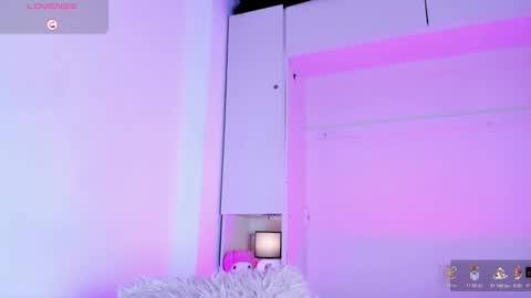 brianataylor1 online show from October 2025 12:35:02 AM