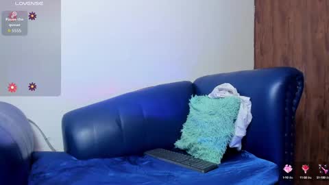 Snapshot of brianna_hard chatting on October 2025 04:51:02 AM Brianna online show from October 2025 04:51:02 AM