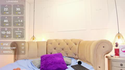 Brianna  online show from March 2025 06:30:01 PM