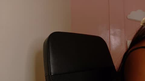 brianna online show from December 2025 07:34:02 PM