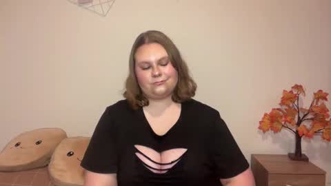 Brianna online show from November 2025 08:02:02 AM