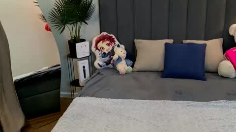 briarwynn online show from February 2026 09:29:01 PM