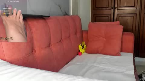    online show from October 2025 11:44:01 AM