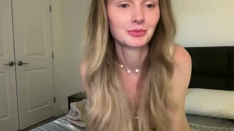 Snapshot of brigette_marie chatting on January 2026 03:44:01 AM brigette_marie online show from January 2026 03:44:01 AM